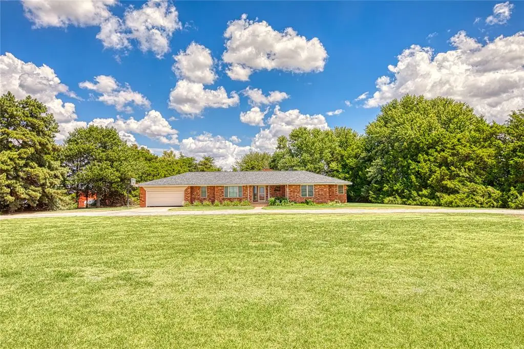 46864 Us Highway 270 Highway, Mutual, OK 73853 - #1