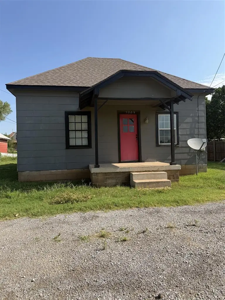 520 W Tom Stafford Street, Weatherford, OK 73096 - #3
