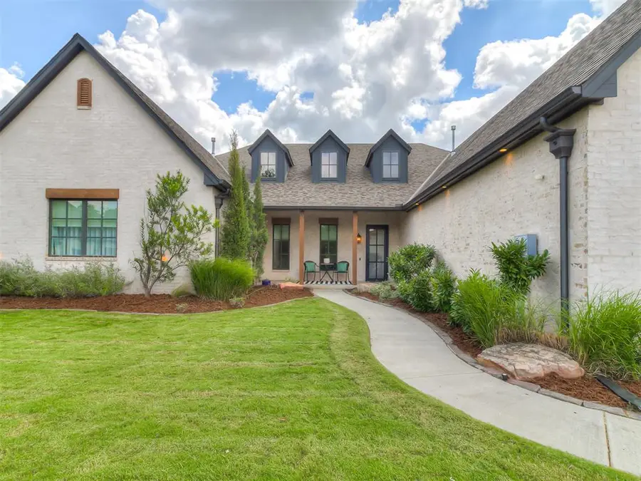 3124 Alpine Drive, Edmond, OK 73012 - #2