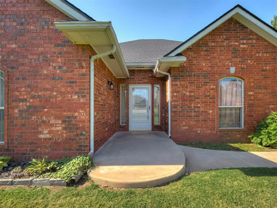 20200 SE 43rd Street, Harrah, OK 73045 - #3