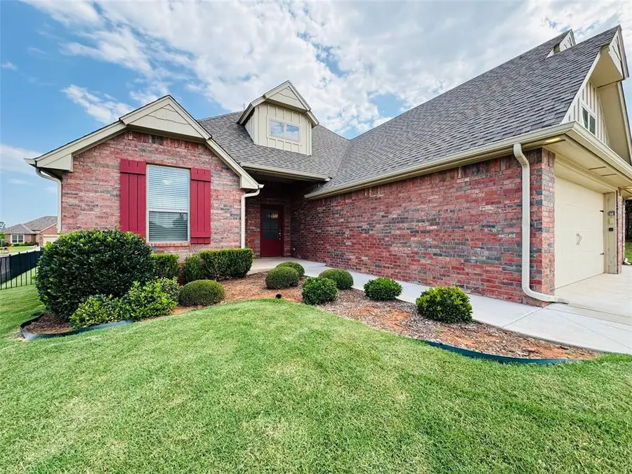 633 Texoma Drive, Edmond, OK 73025 - #3
