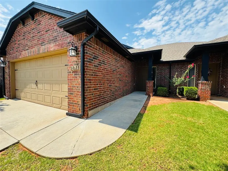 18123 Manera Way, Edmond, OK 73012 - #2