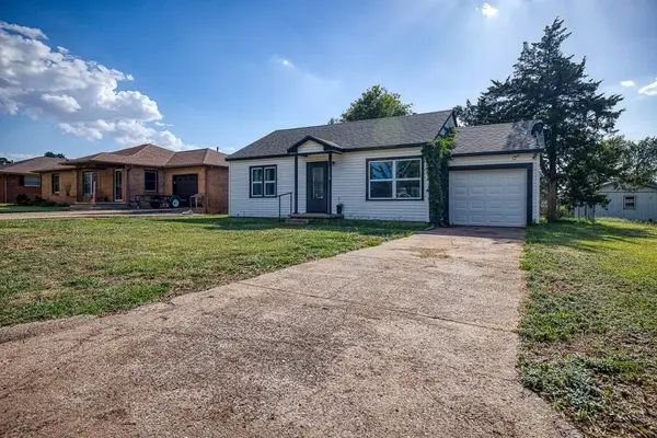 1114 S 11th Street, Kingfisher, OK 73750