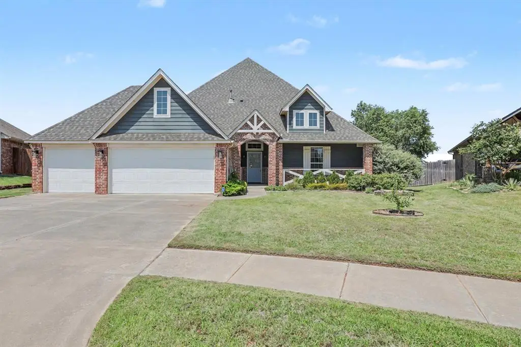 6233 Beverly Hills Drive, Edmond, OK 73034 - #1