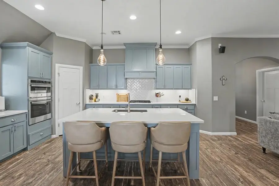 6233 Beverly Hills Drive, Edmond, OK 73034 - #3