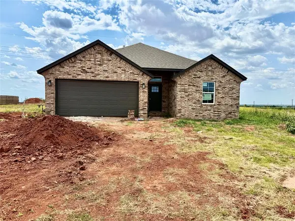1200 Sierra Lane, Kingfisher, OK 73750