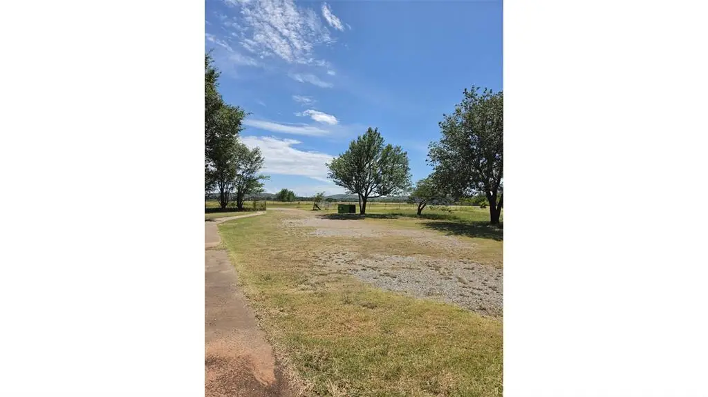 9086 State Ok-19 Highway, Apache, OK 73006 - #1