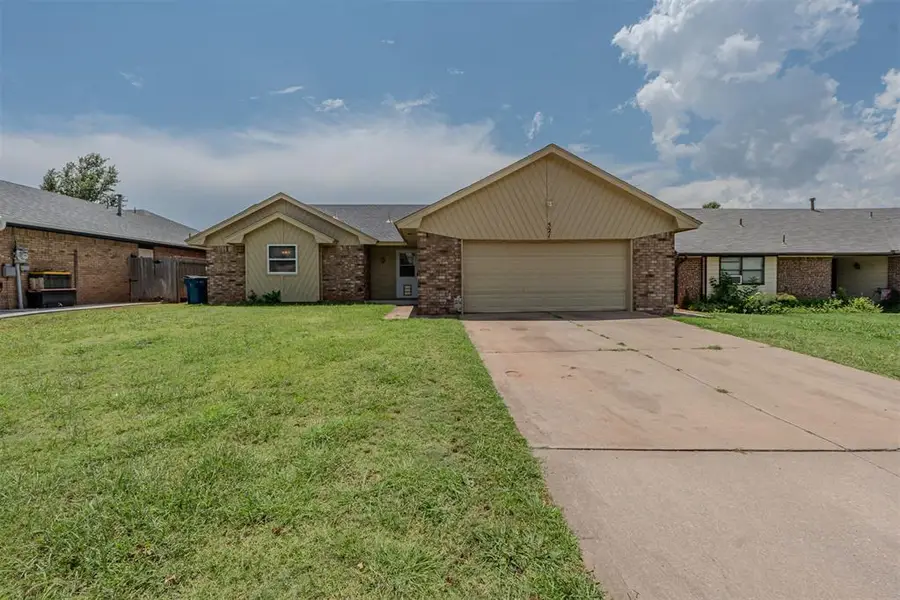 521 Gray Fox Run, Edmond, OK 73003 - #2