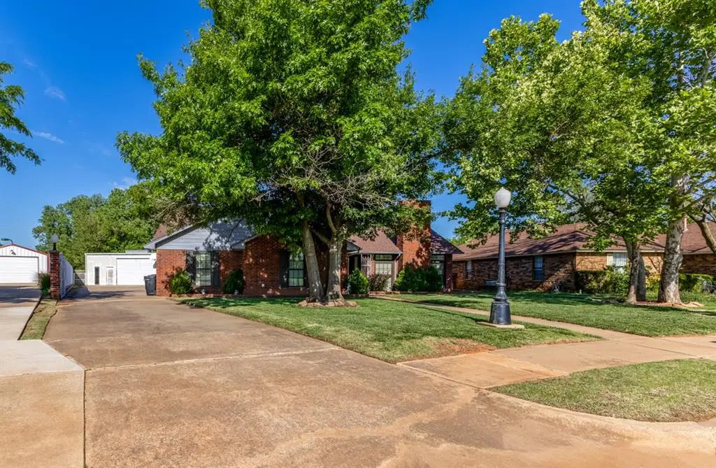 2325 East Hills Drive, Moore, OK 73160 - #1