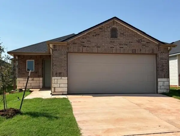 1211 Saddle Drive, Guthrie, OK 73044
