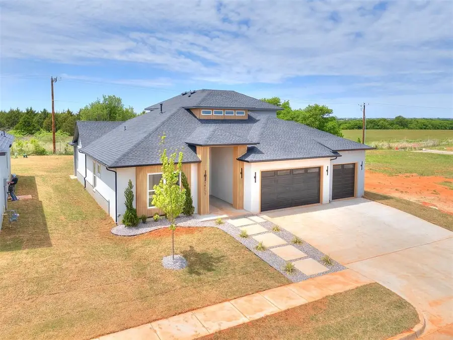 14601 Astor Lane, Yukon, OK 73099 - #2