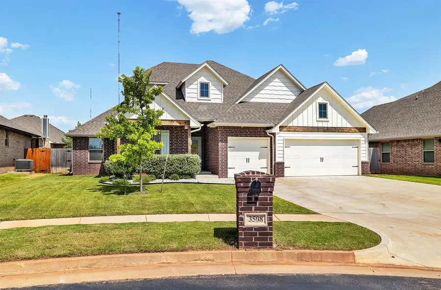 3508 Erie Drive, Moore, OK 73160 - #2