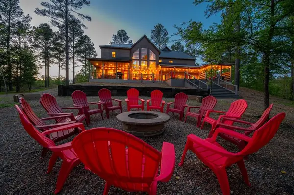 48 Persimmon Leaf Trail, Broken Bow, OK 74728