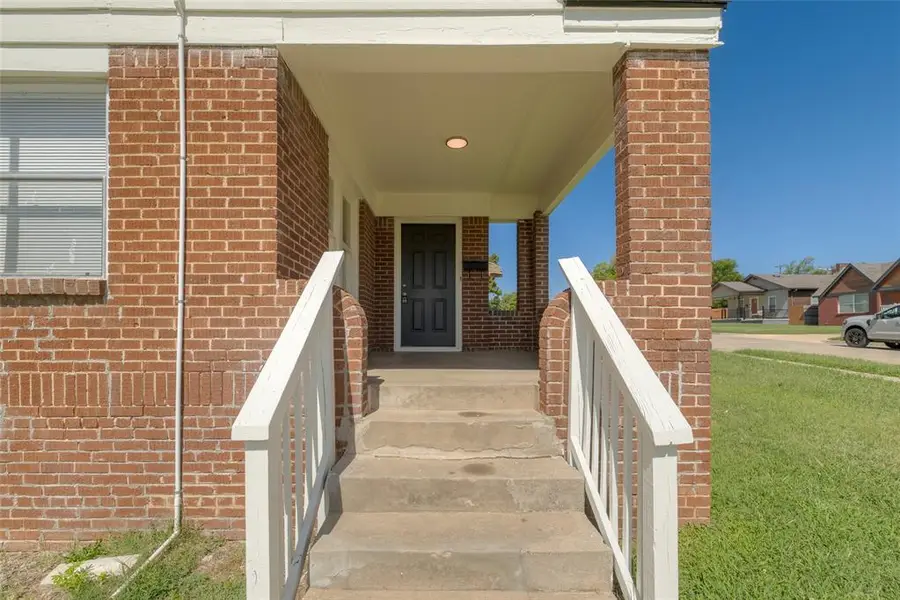 1618 NE 11th Street, Oklahoma City, OK 73117 - #2
