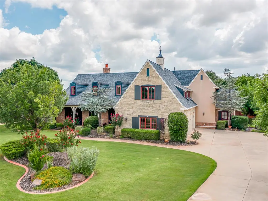 3724 Stagmoor Road, Edmond, OK 73034 - #1