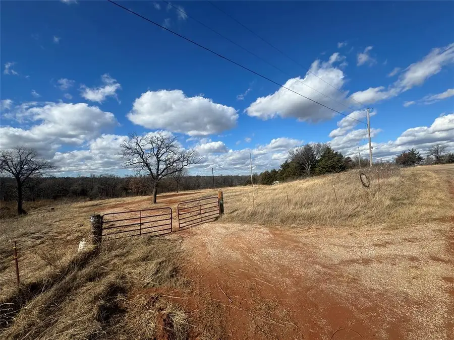 665 Autumn Woods Farm Rd, Coyle, OK 73027 - #3