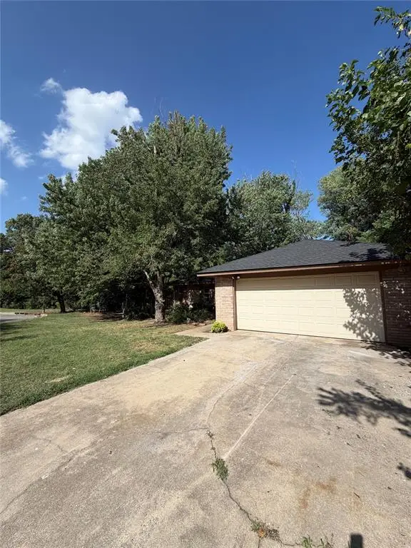 308 Rebel Ridge Court, Yukon, OK 73099 - #2