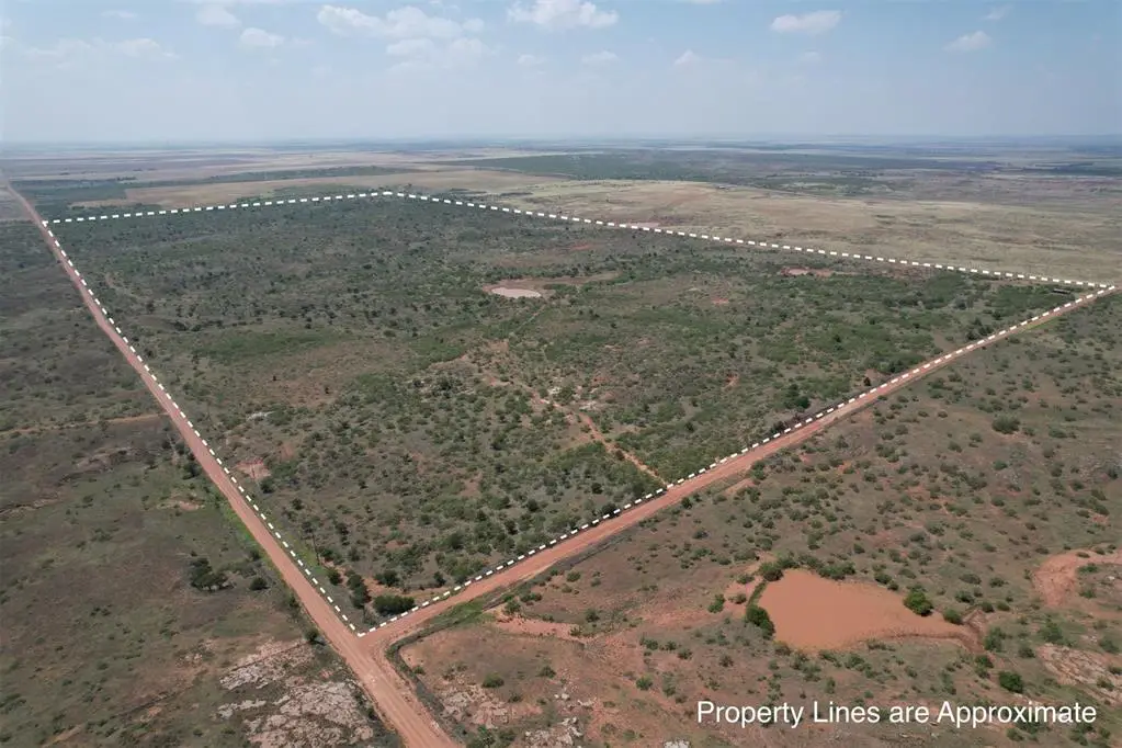 0 0 Ecr 1470 & 0 Ncr 1920 Road, Mangum, OK 73554 - #1