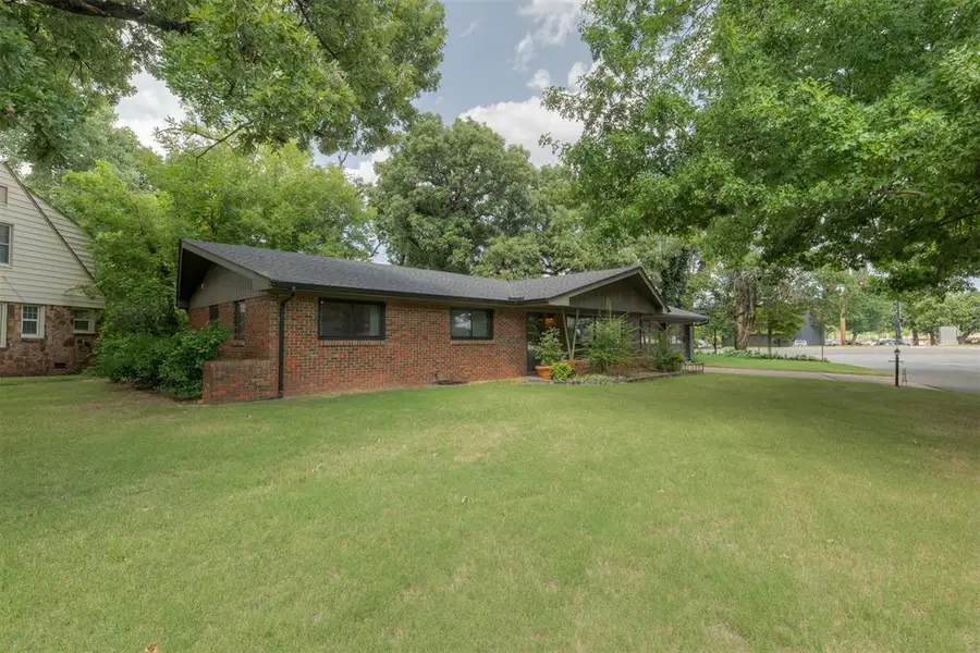 1101 Woodlawn Place, Oklahoma City, OK 73118 - #3