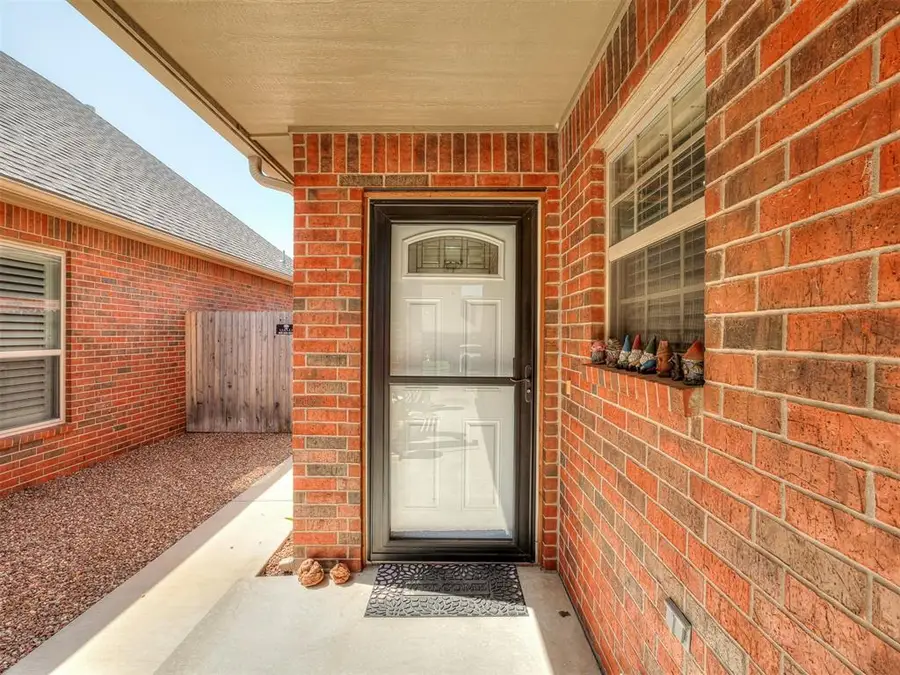 1228 SW 85th Terrace, Oklahoma City, OK 73139 - #3