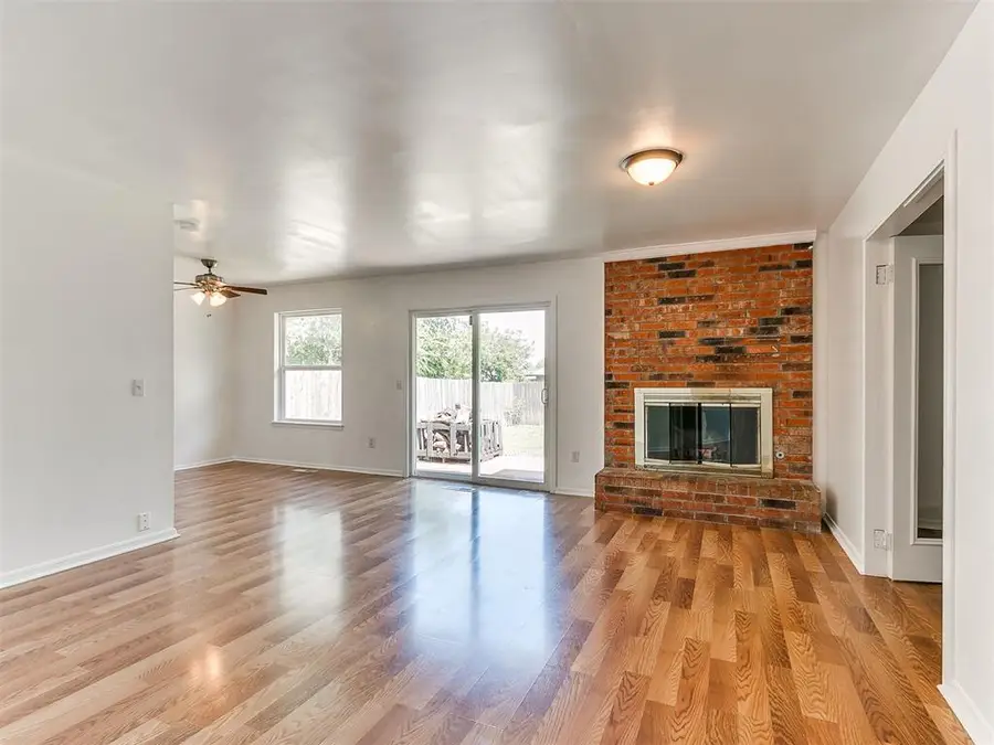 821 NW 115th Street, Oklahoma City, OK 73114 - #3