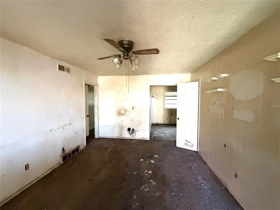 1340 SW 77th Place, Oklahoma City, OK 73159 - #2