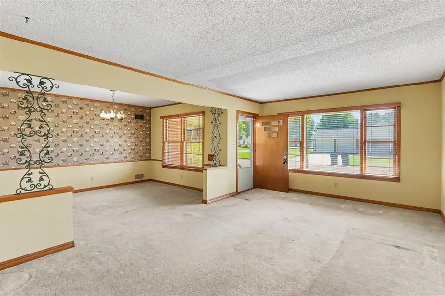 502 W Alabama Avenue, Anadarko, OK 73005 - #3
