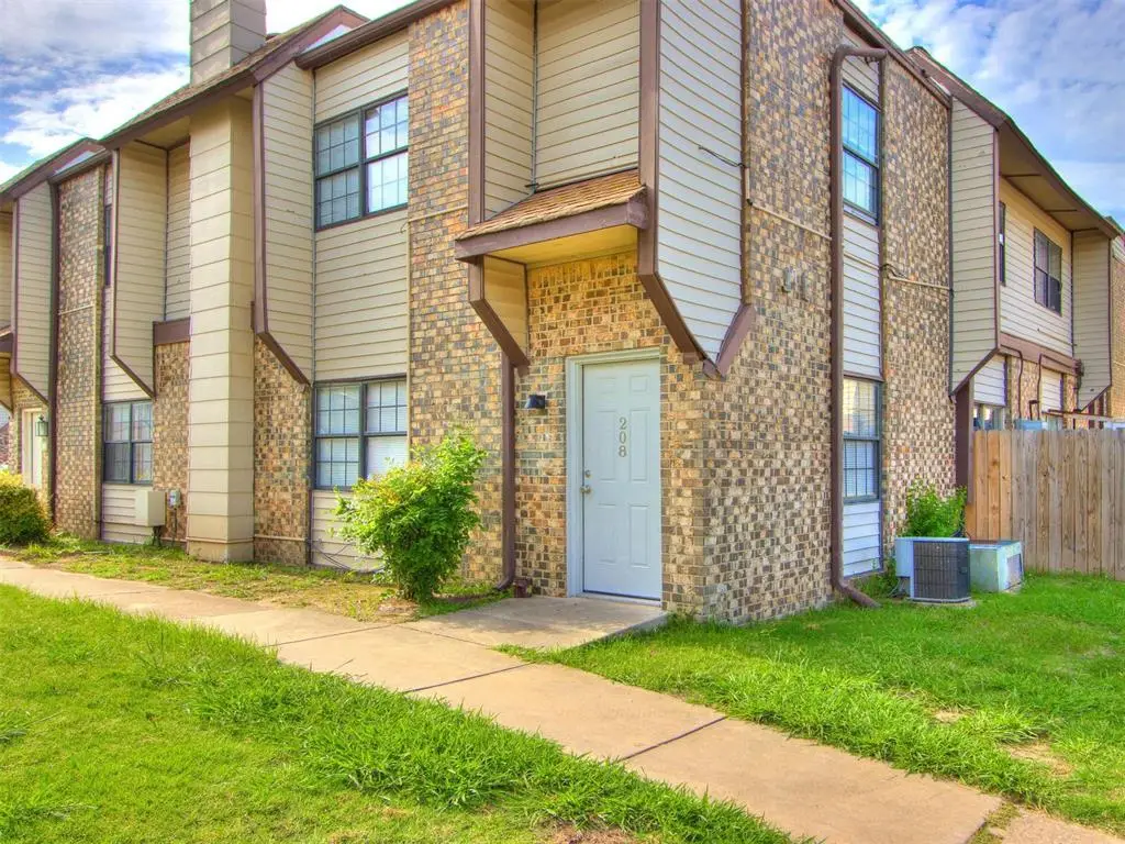401 SE 12th Avenue #208, Norman, OK 73071 - #1