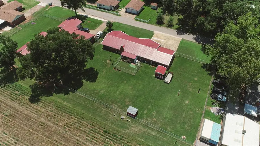 804 North Street, Garvin, OK 73057 - #3