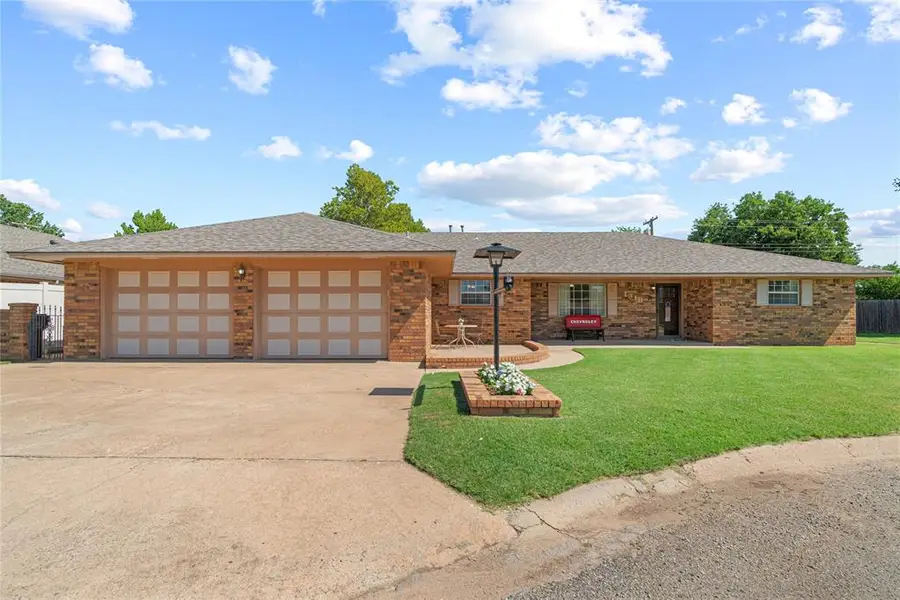 1316 Caudill Drive, Watonga, OK 73772 - #2