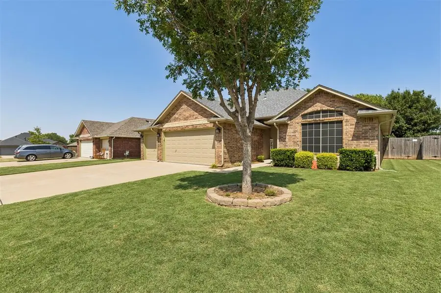 4621 Oasis Lane, Yukon, OK 73099 - #3