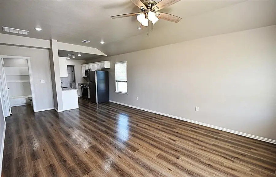 729 Elm Street, Seminole, OK 74868 - #3