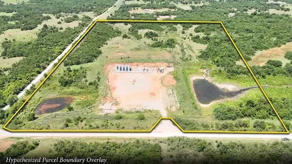 W Grumman Road, Lindsay, OK 73052