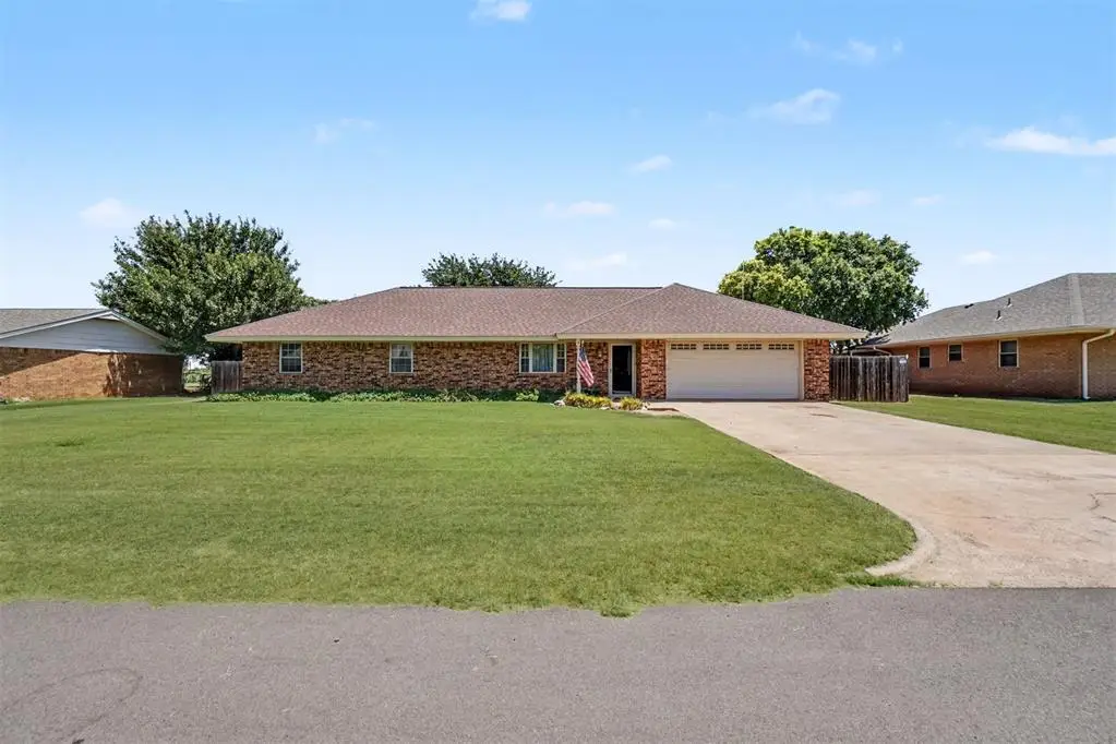 4 Darla Drive, Sayre, OK 73662 - #1