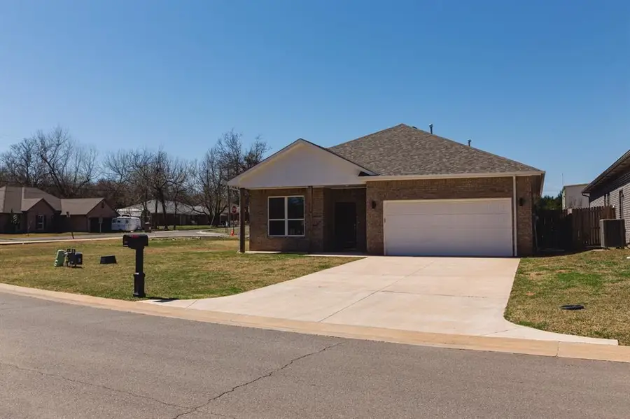 629 Remington Avenue, Jones, OK 73034 - #2