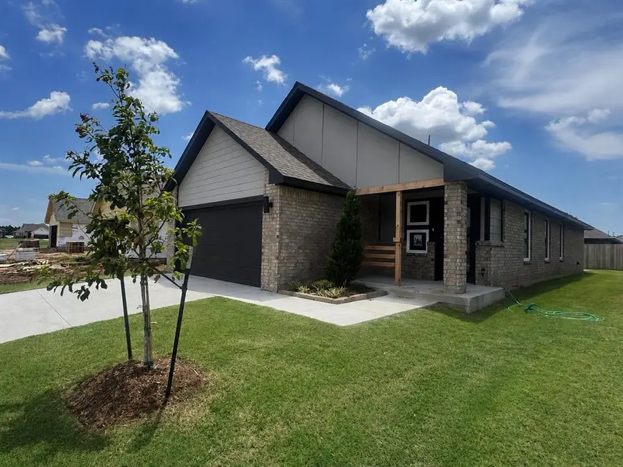 1100 SW 139th Terrace, Oklahoma City, OK 73170 - #2