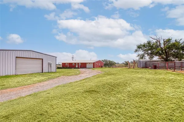 12788 N Highway 44 Highway, Sentinel, OK 73664