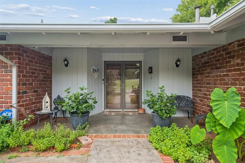 9409 Silver Lake Drive, Oklahoma City, OK 73162-7526 - #1