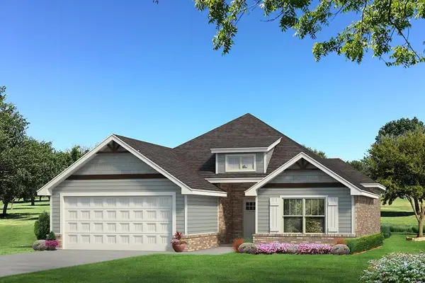 3320 Warwick Way, Moore, OK 73160