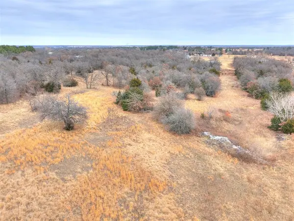 S Harrah Road, Harrah, OK 73045