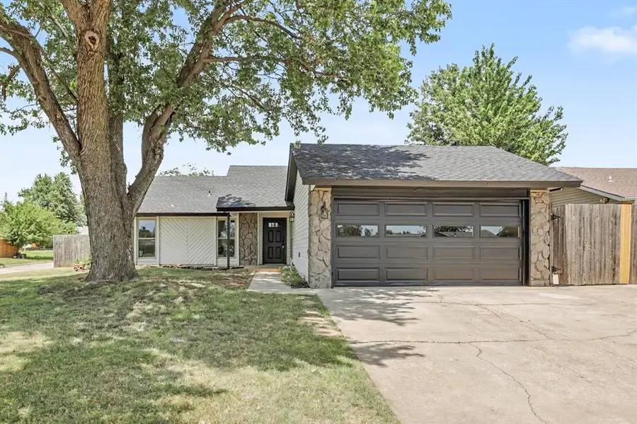 10333 Glascow Drive, Yukon, OK 73099 - #2