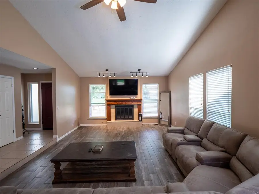 2109 Bois De Arc Circle, Norman, OK 73071 - #2