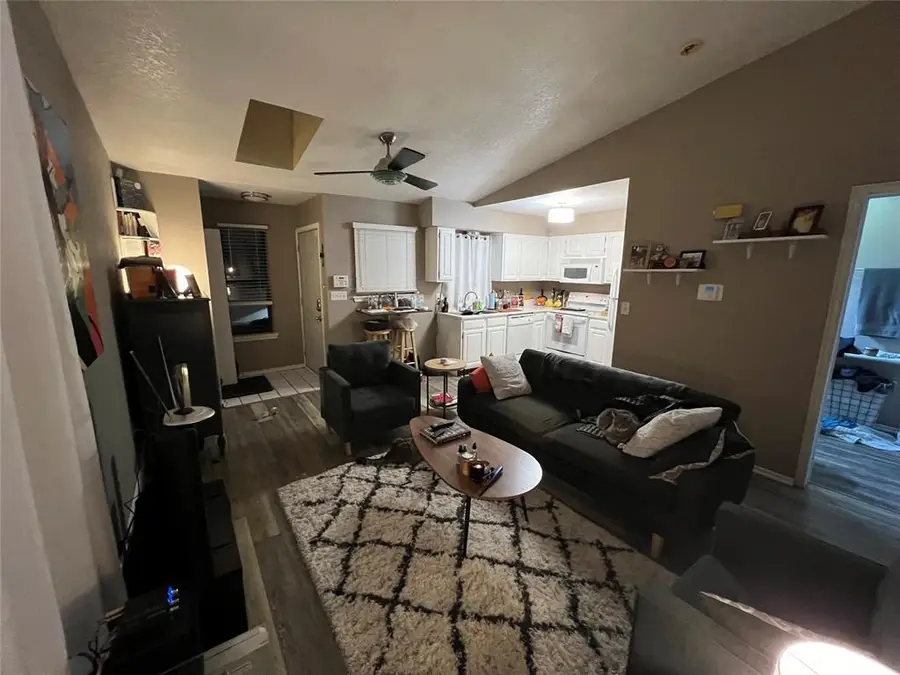 125 W Acres Street #N, Norman, OK 73069 - #2