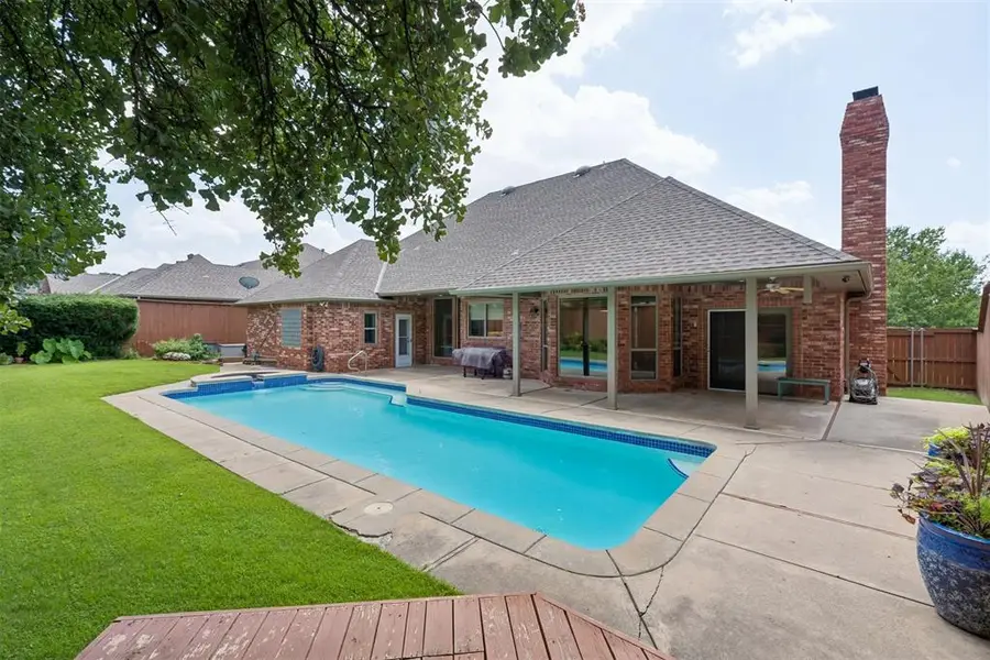 1724 Boomer Trail, Edmond, OK 73034 - #2