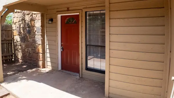 14411 N Pennsylvania Avenue #10H, Oklahoma City, OK 73134