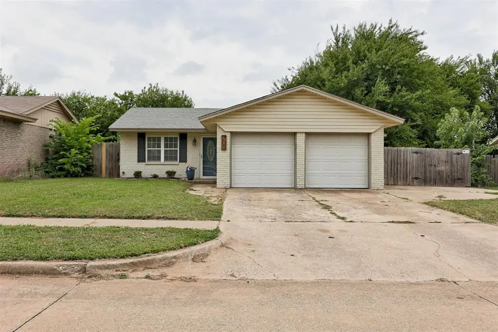 705 S Highland Drive, Mustang, OK 73064 - #1