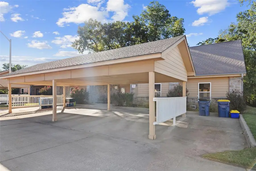 524 E Greenbriar Court, Stillwater, OK 74075 - #2