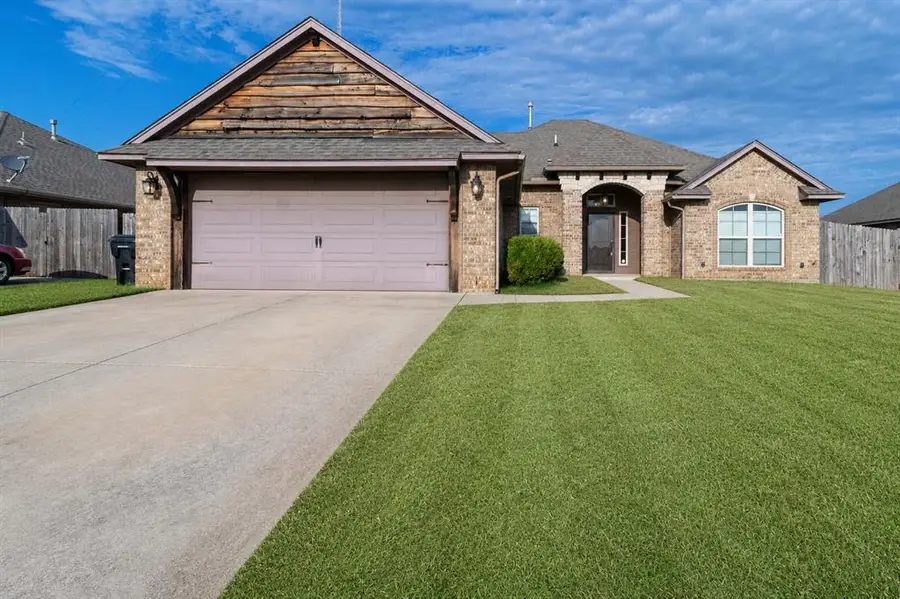 3312 Sharon Drive, Moore, OK 73160 - #2