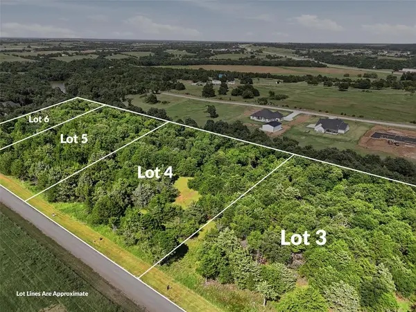 960 Creekside Trail #004, Guthrie, OK 73044