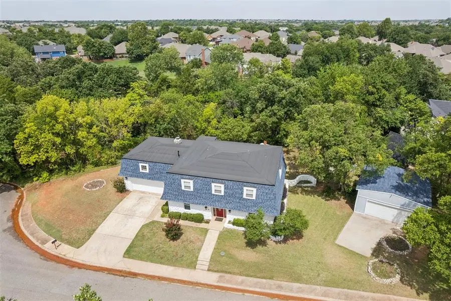 2709 Trail Creek Road, Edmond, OK 73012 - #2